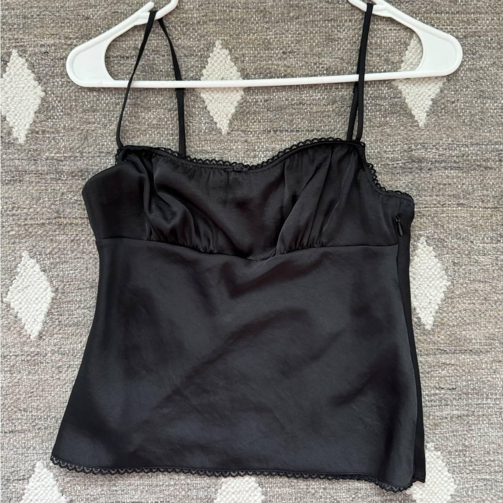 Aritzia camisole with flower detail